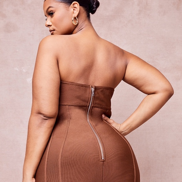 Pretty Little Thing Bandage Pointed Panelled Dress NWT Size 20 - Picture 5 of 5